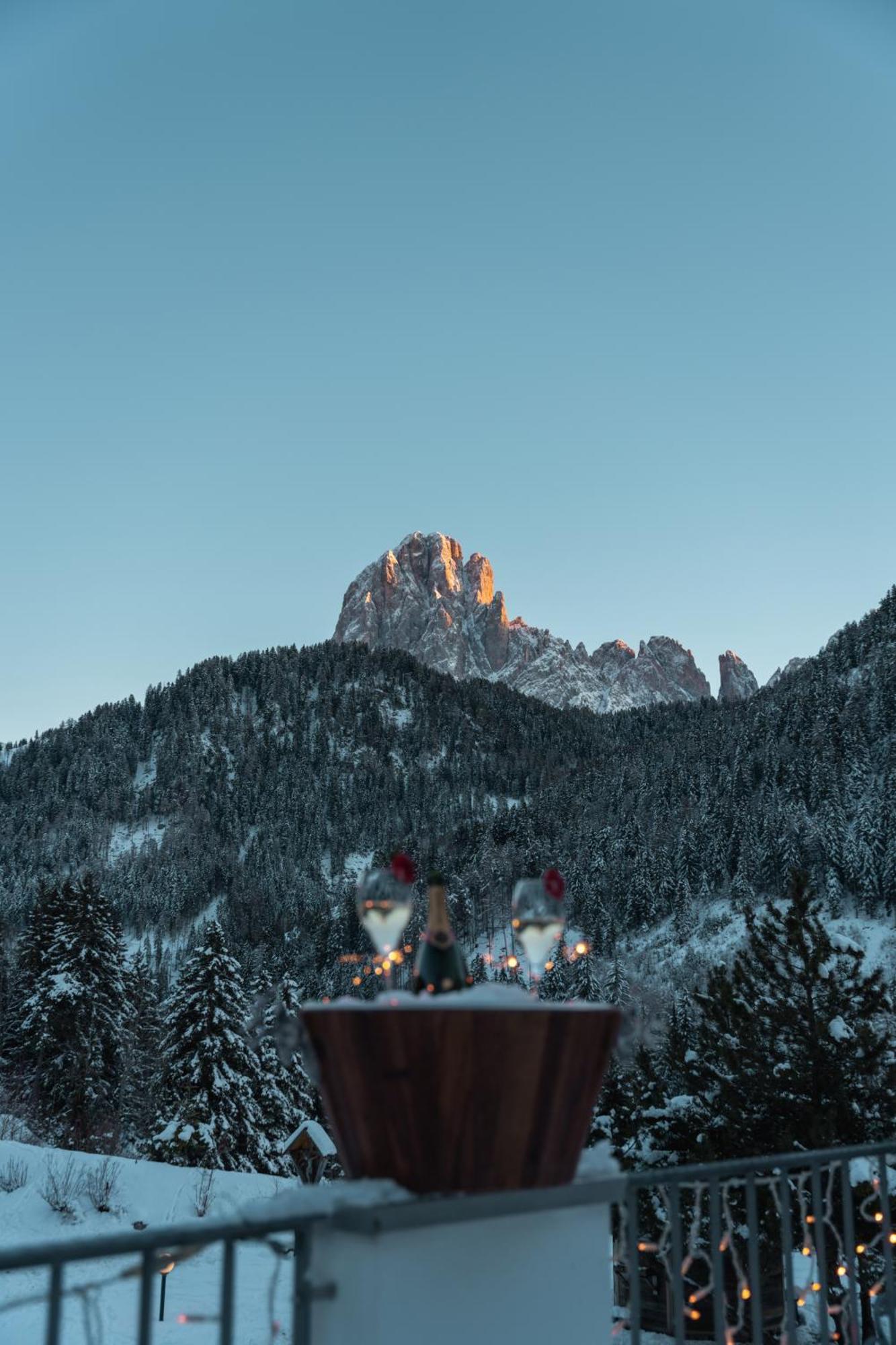 Diamant Spa Resort Santa Cristina Val Gardena Exteriör bild