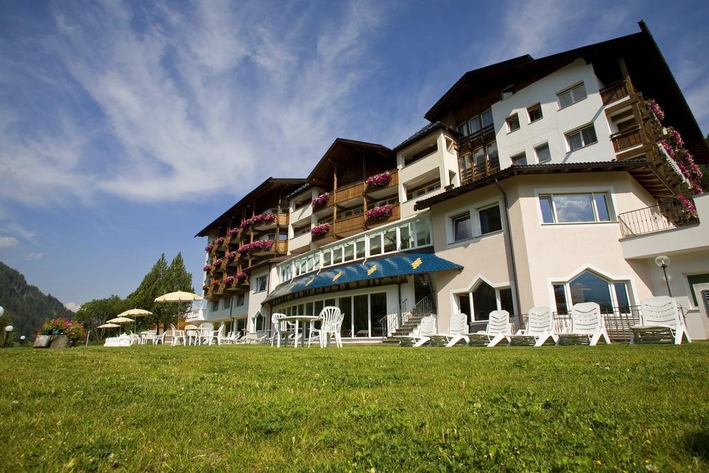 Diamant Spa Resort Santa Cristina Val Gardena Exteriör bild